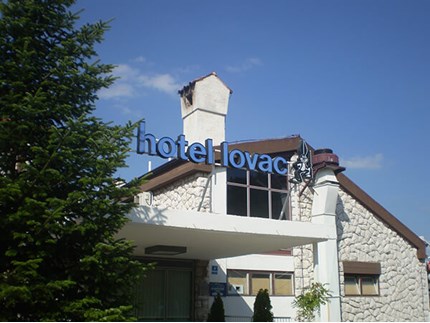 Hotel Lovac